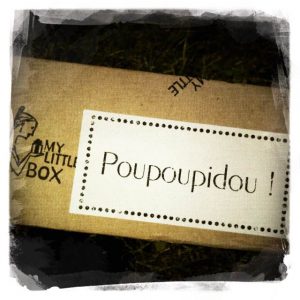 My Little Red Carpet Box - Mai My Little Red Carpet Box - Mai